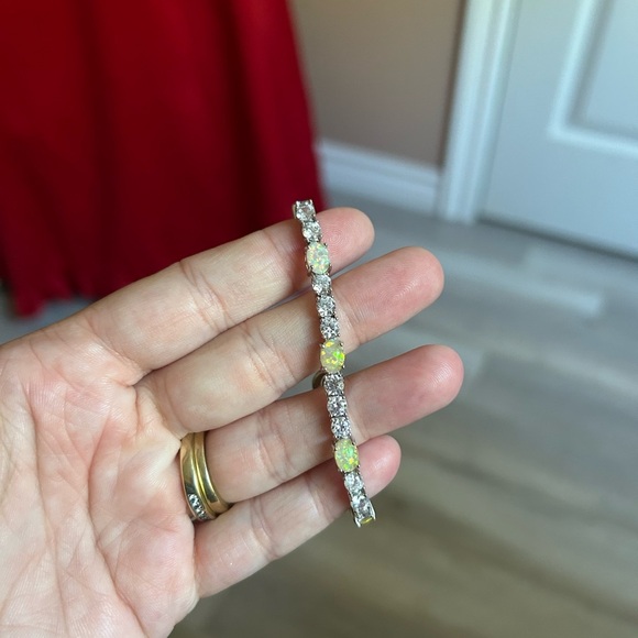 4/$100 OPAL adjustable Elegant Silver and Yellow Gemstone Bracelet 7-10 inches 💛 - Picture 5 of 6